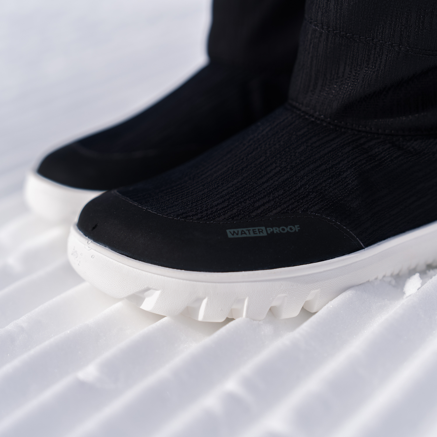 Zimné barefoot topánky Barebarics PolarStride - Black.